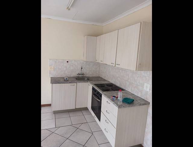 2 BEDROOM APARTMENT FOR SALE IN GREENHILLS EXT 3